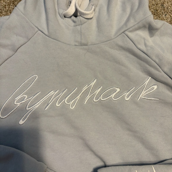 Gymshark Cropped Hoodie - Picture 2 of 4
